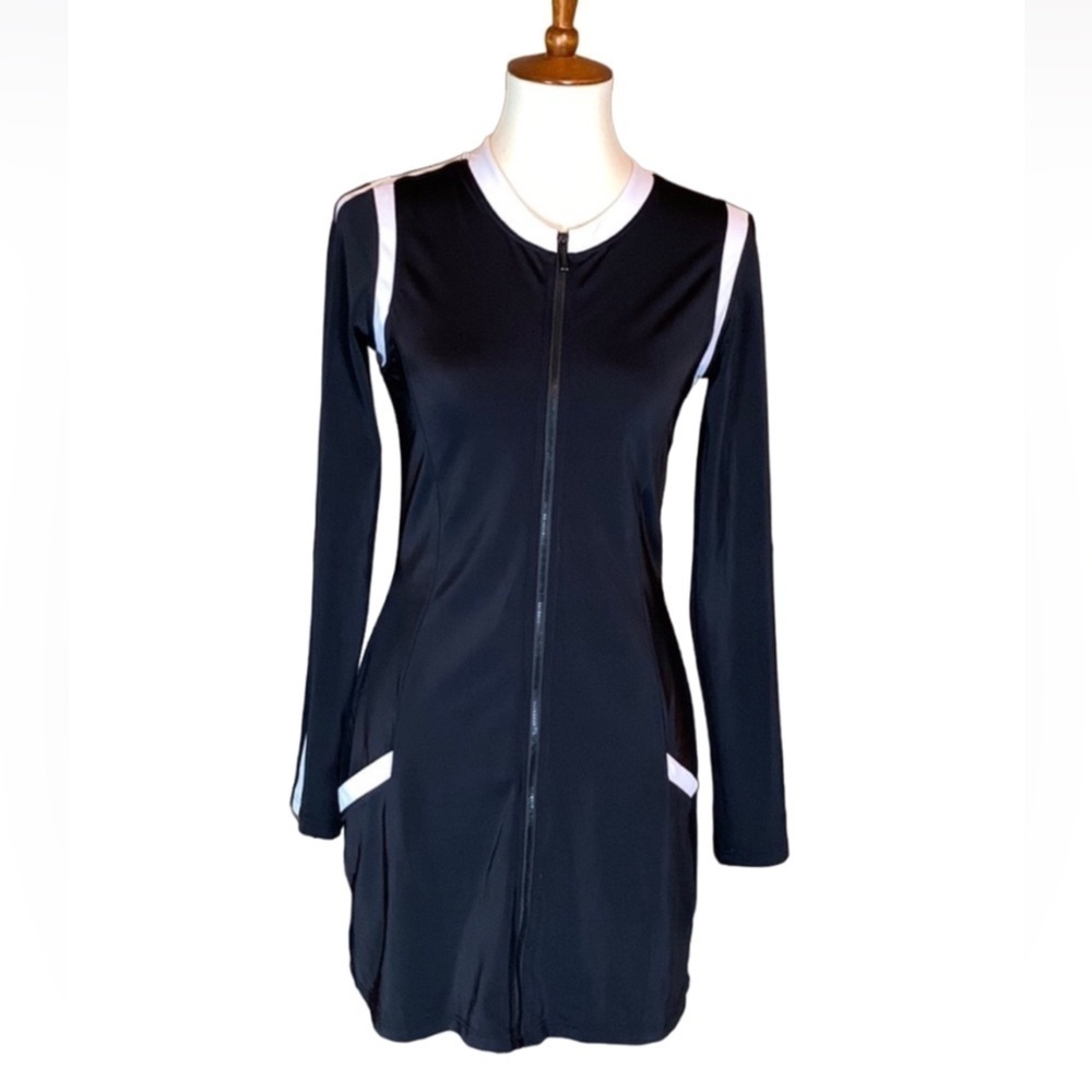 Michael Michael Kors black and white dress with zipper closure Size XS